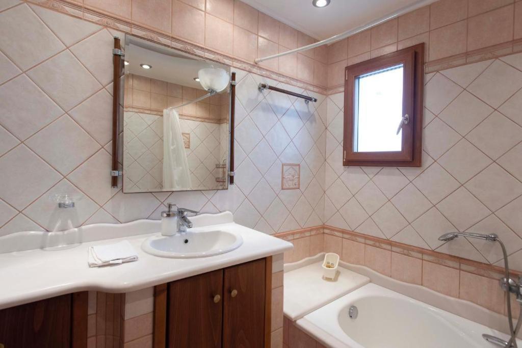 Tragana Villa 외부 사진